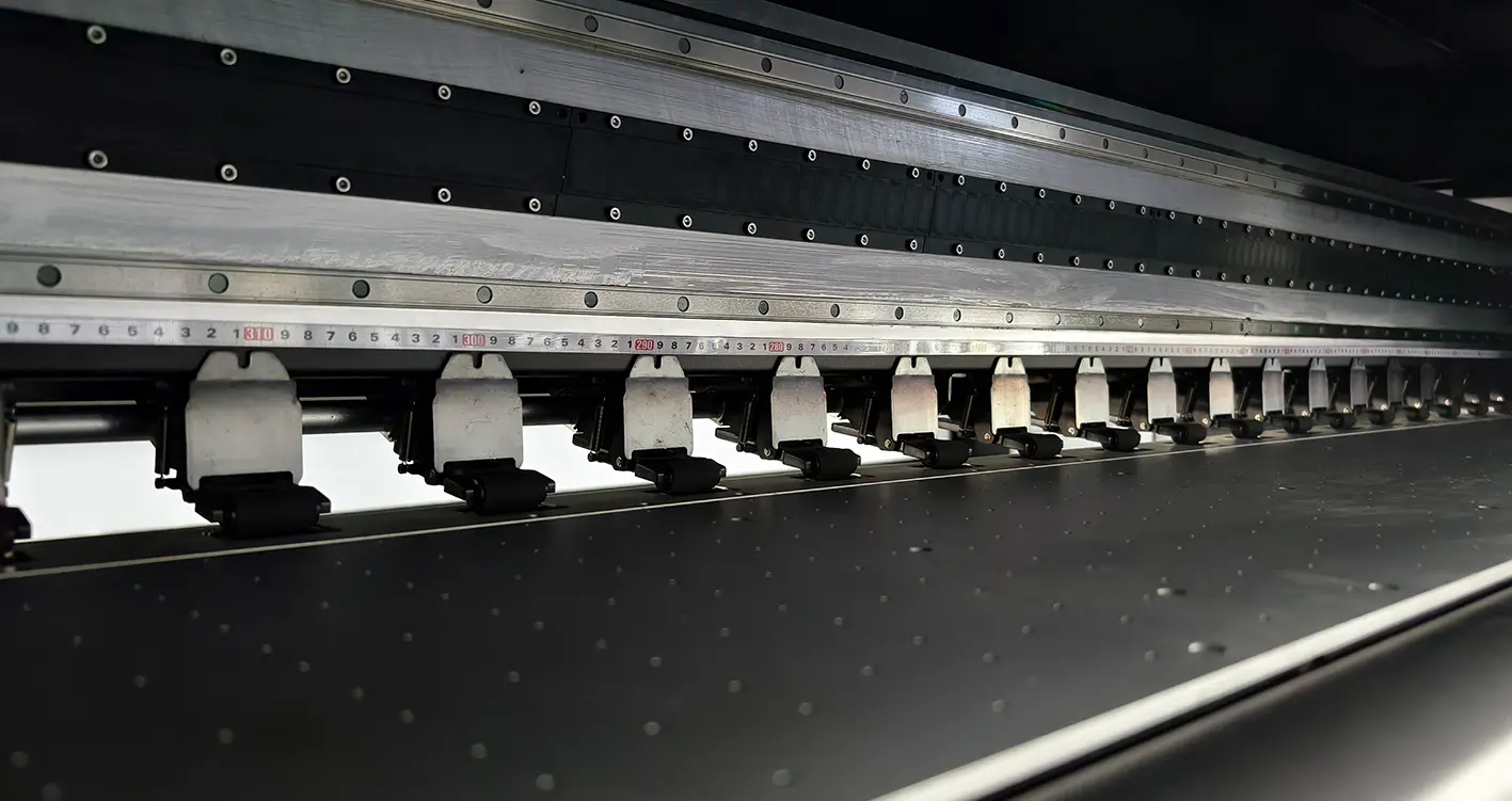 High-Density Roller Design for Flawless Material Alignment